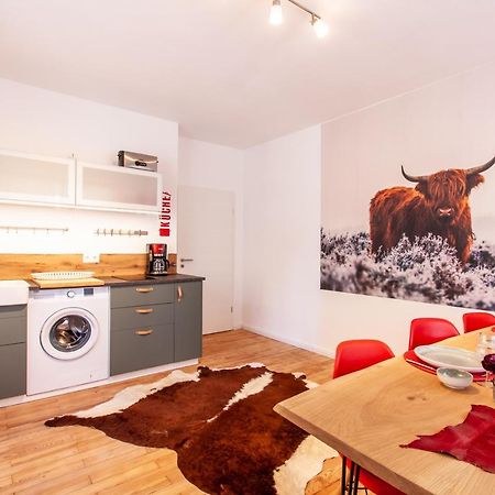 Modern & Spacious Apartment For Up To 8 Persons Вюрцбург Экстерьер фото
